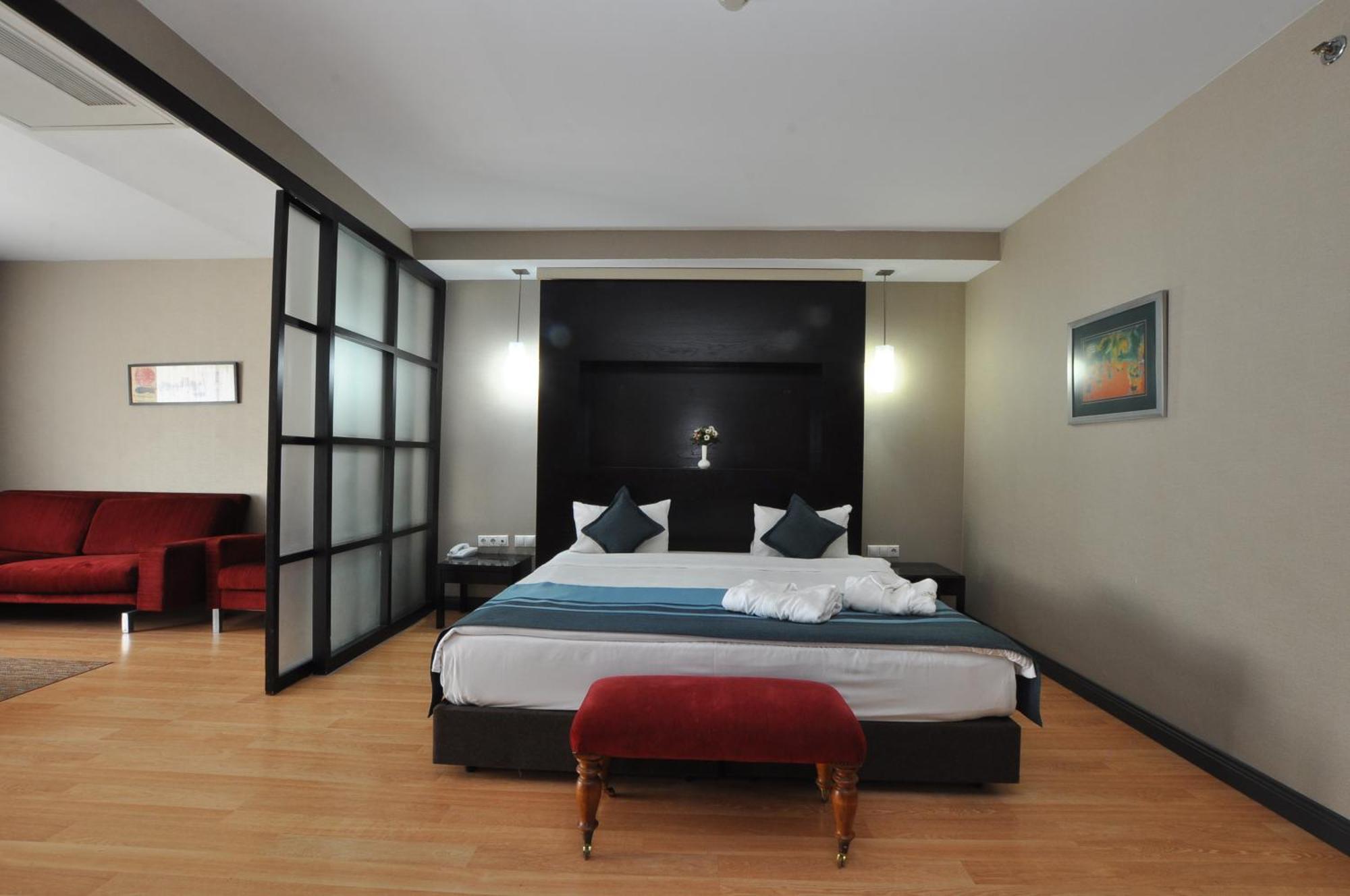 The Beyaz Saray & - Special Category 4* Provincia di Istanbul